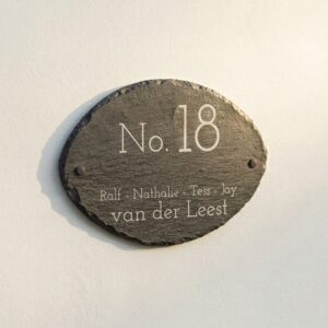 Naambord Leisteen 30 x 20 cm ovaal + Gaten