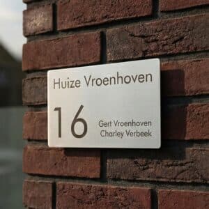 Naambord RVS 15 x 9 cm V02