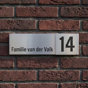 Naambord RVS 30 x 10 + verhoogd 10 x 10