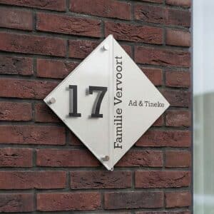 Naambord RVS – Plexiglas 28 x 28 cm