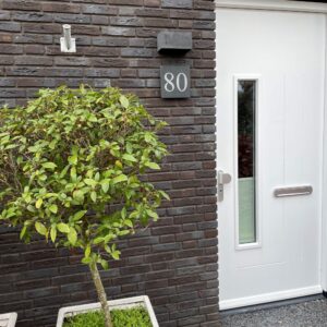 Huisnummerbord leisteen 20 x 20 cm